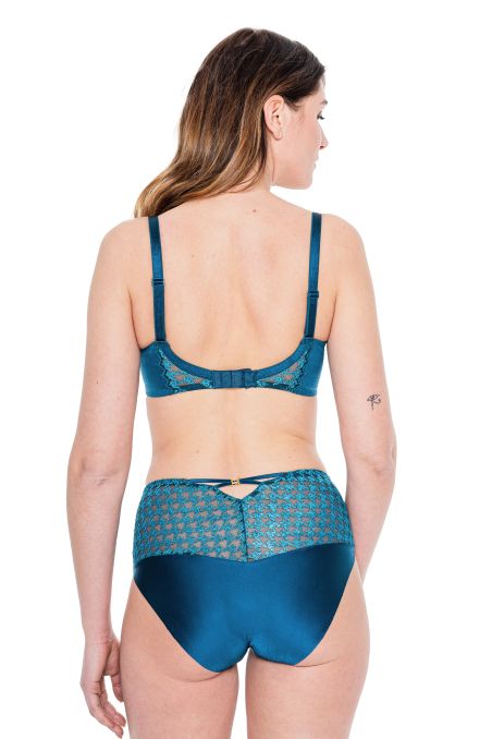 TAILOR – BH – VOLLUMSCHLIESSEND