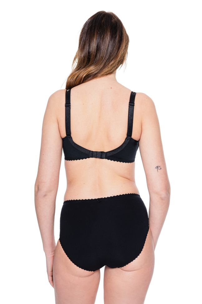 JULIA - SOUTIEN-GORGE - EMBOITANT