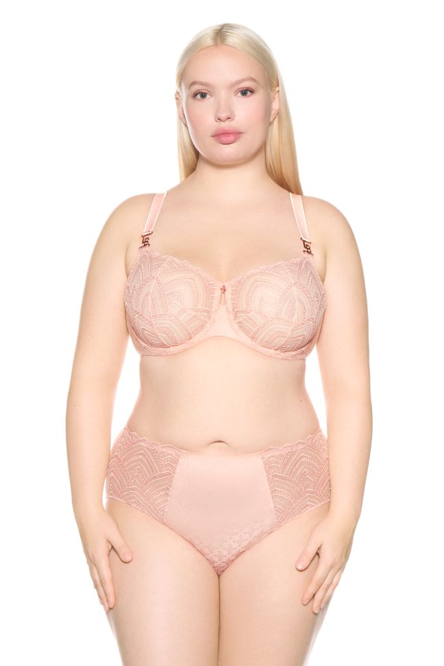 JEANNE - Full-brief