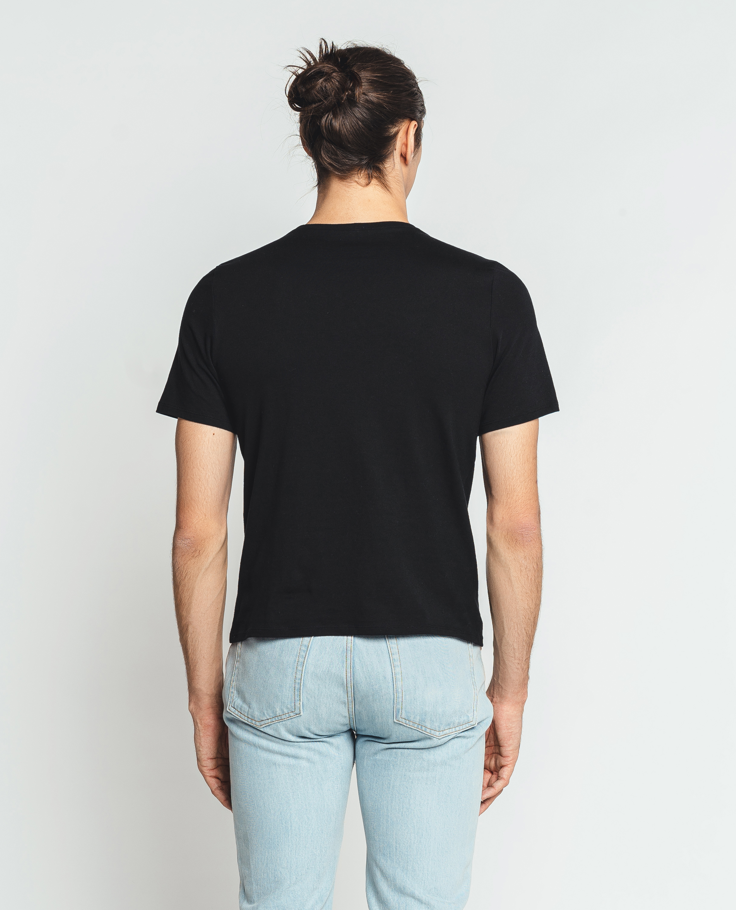 Schwarz Basic Range -  T-Shirt mit V-Ausschnitt - NR0