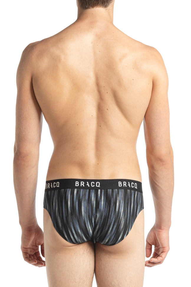 TOKYO - BRIEF